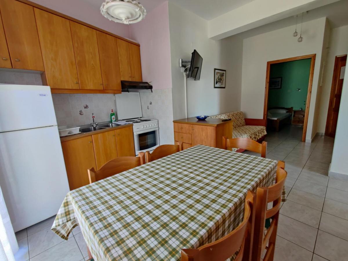 Maistreli Hotel Apartments Stoúpa Esterno foto