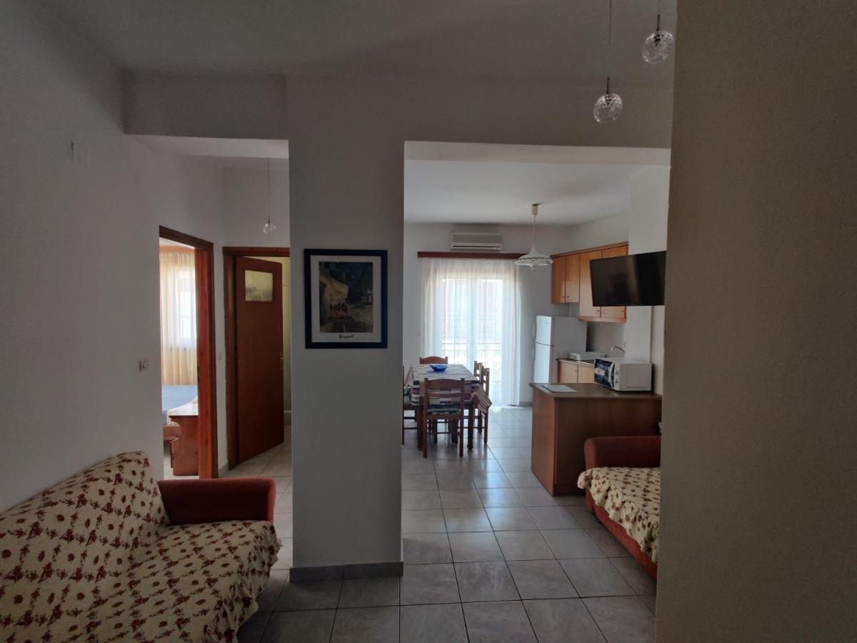Maistreli Hotel Apartments Stoúpa Esterno foto