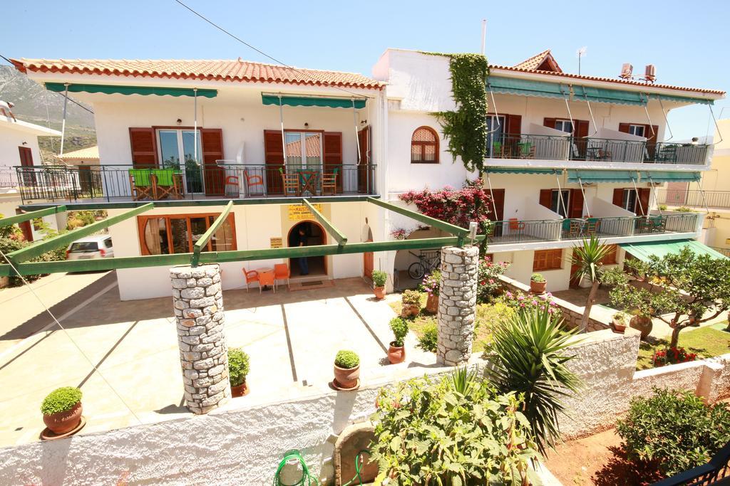 Maistreli Hotel Apartments Stoúpa Esterno foto