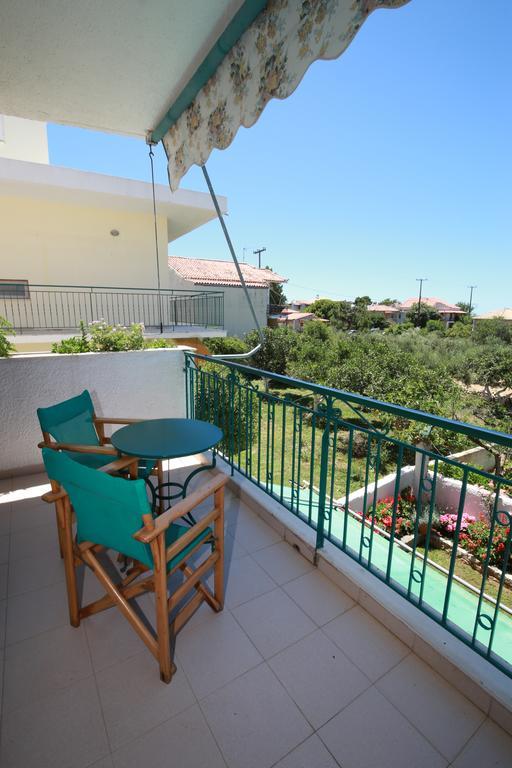 Maistreli Hotel Apartments Stoúpa Esterno foto